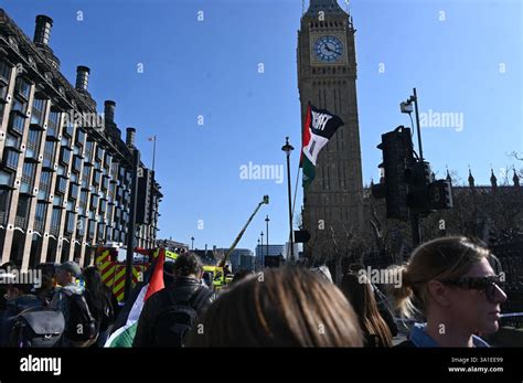 London England Th March A Barefoot Protestor Holding A