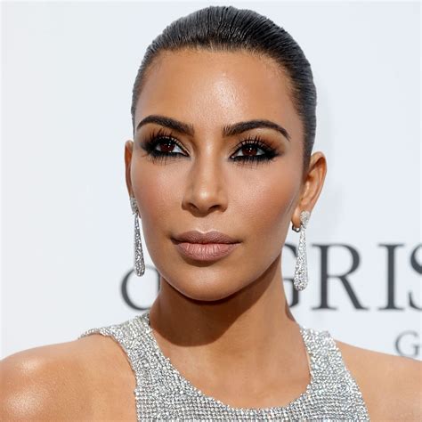 fans  kim kardashian   nose job
