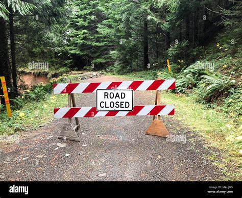 Road blocked landslide hi-res stock photography and images - Alamy 