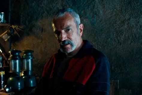 Sandyleinof nude leaks first at the place, it was smooth to