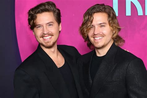 Dylan Sprouse discovers he and twin “Suite Life” costar Cole Sprouse