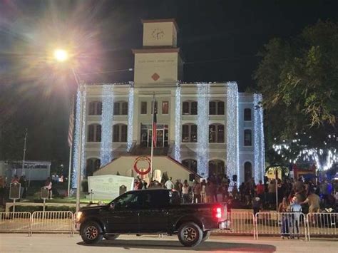 A Small Town Christmas Was A Big Success | Local News | kjas.com