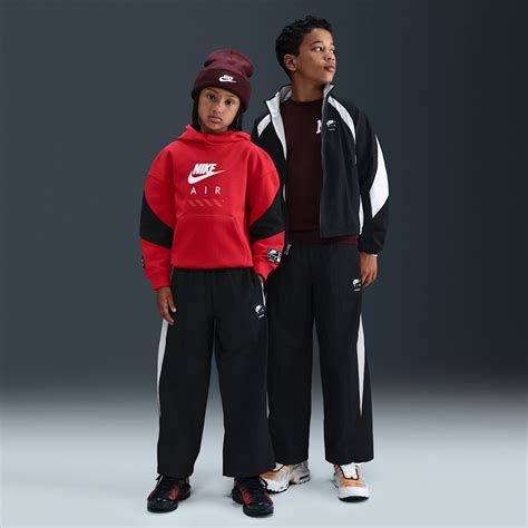 pockets nike za
