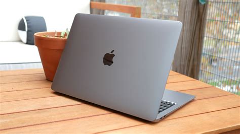 Apple S M Macbook Air Could Arrive Along With An Update To The Iphone