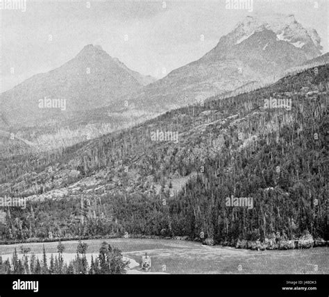 Do upper Black and White Stock Photos & Images - Alamy 