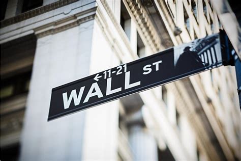 Stock market opens strong as Israel to refrain from further strikes on ...