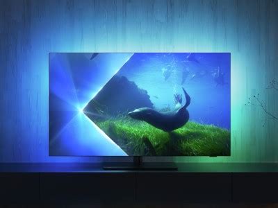 Philips OLED+908: умный ТВ с яркостью 2100 нит и подсветкой Ambilight ...