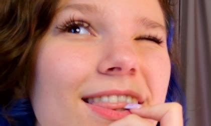 My Ray Live VR Porn And VR Cam Girl Sex Shows VRPorn