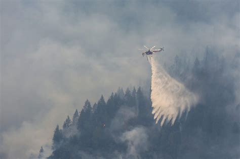 California's Mosquito Fire prompts more evacuations: burning homes and cars