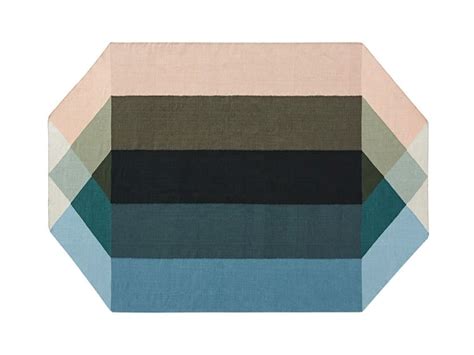 DIAMOND NUDE PETROL Teppich By GAN