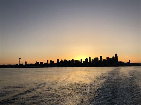 Sunrise in Seattle : r/Seattle