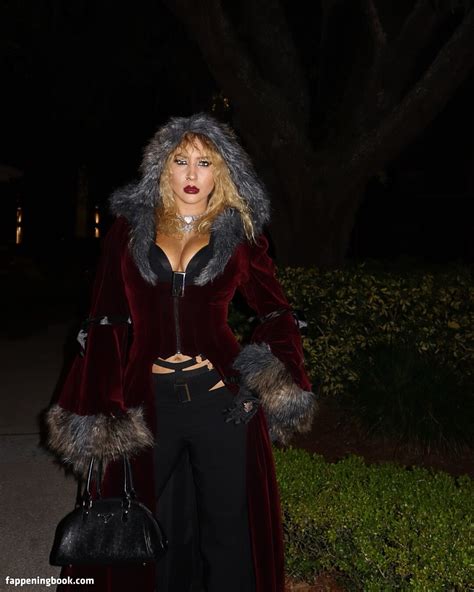 Nikkita Lyons Nikkita Wwe Nude OnlyFans Leaks Fappening FappeningBook