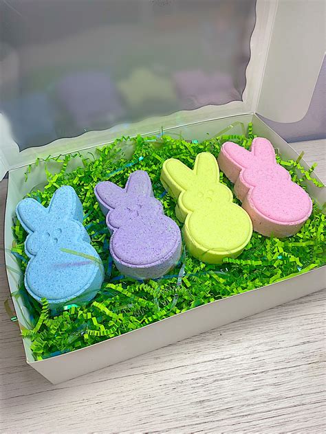 Peep Bath Bombs – Mandatory Me Time Skincare