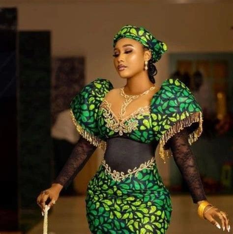 Pin By Zaynab Msuya On Kitenge Tops African Fashion Latest African