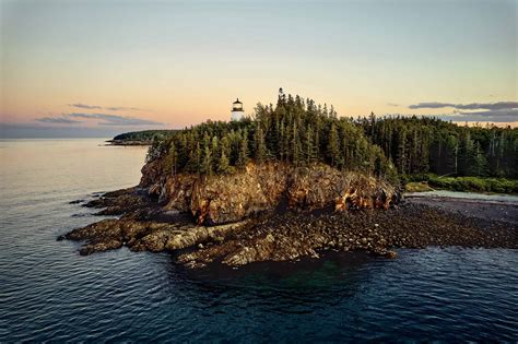 Lighthouses And Sightseeing Activities In Maine Visit Maine