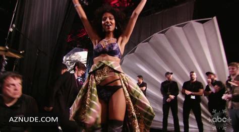 THE VICTORIA S SECRET FASHION SHOW NUDE SCENES AZNude