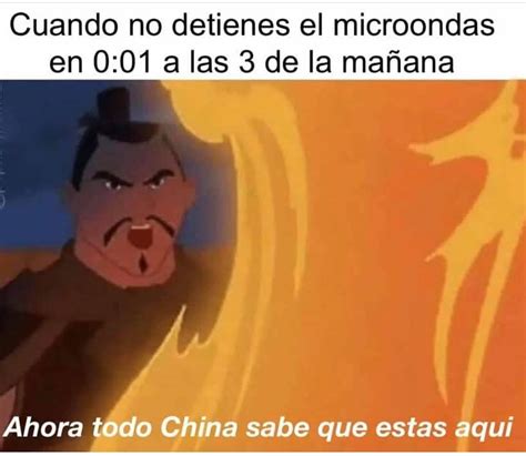 Cuando no detienes el microondas en 0 01 a las 3 de la mañana Ahora