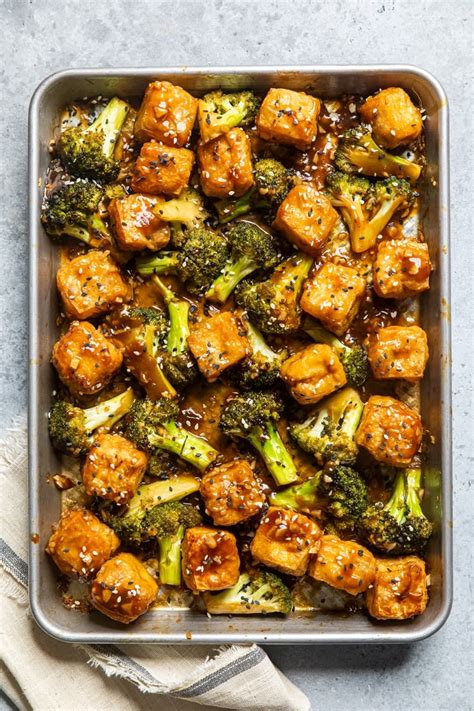 Vegan Chicken (Tofu) and Broccoli | Sheet pan dinners recipes, Broccoli