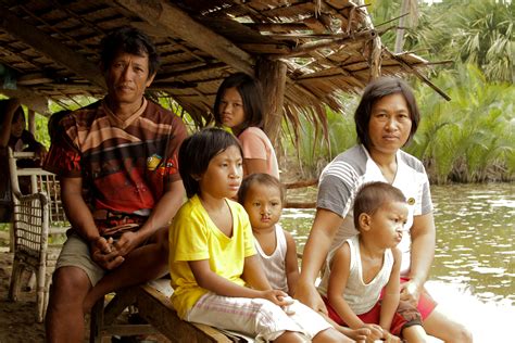 Project Of The Day Real Life Filipino Fairy Tale In Gwapa” Indiewire
