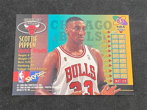 Lot Mint Skybox Metal Universe Scottie Pippen