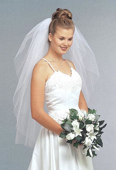 Wedding Hairstyles with Veils | Homecoming Hairstyles