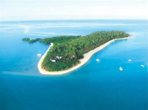 Robinson Crusoe Island Resort (Likuri Island, Fiji): See 269 Reviews ...