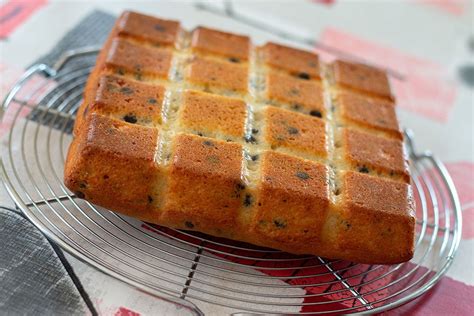 Gâteau au yaourt léger aux pépites de chocolat Les petits plats de