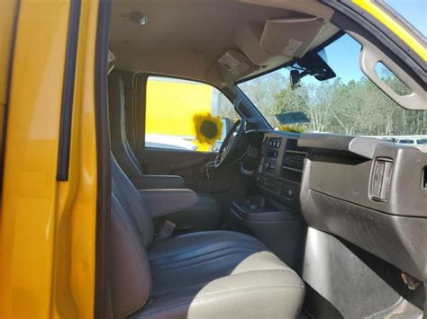 2022 Gmc Savana Cutaway G3500 Photos Ga Cartersville Repairable