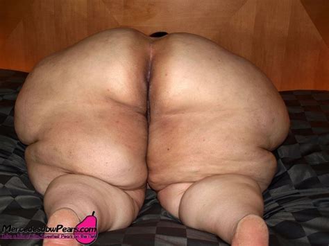 Big Ass Pear Ssbbw