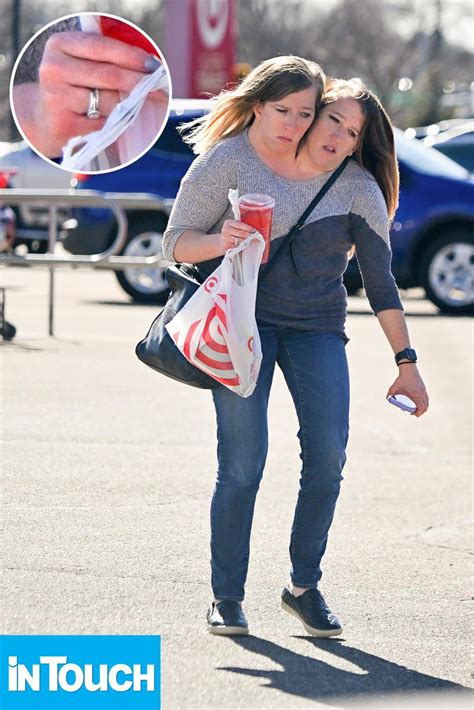First Look at Conjoined Twin Abby Hensel’s Wedding Ring After Marriage