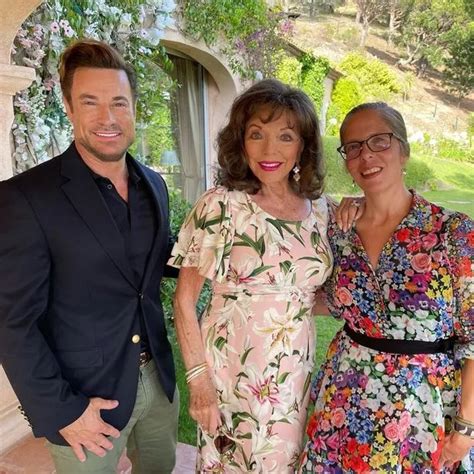 Joan Collins Shows Off Ageless Beauty In Bikini As Enjoys Trip With Toyboy Husband Daily Star