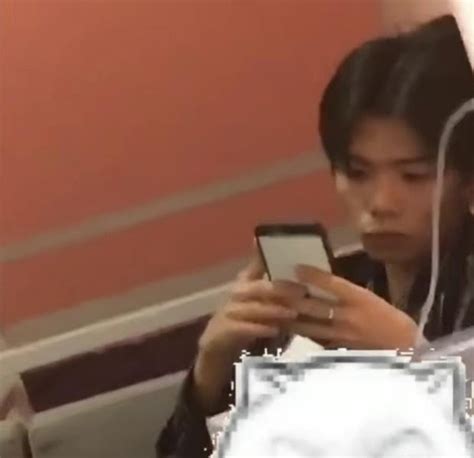 Phùn Anh Hot boy khẩu trang để lộ nhan sắc thật netizen suýt quay xe cho đến khi biết sự