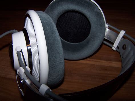 AKG K701 - blog.fohrn.com