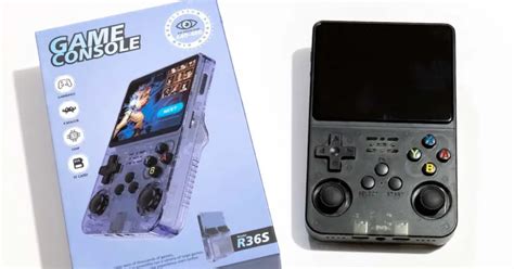 R36S Handheld Game Console Hands-On Review - Tech Tactician