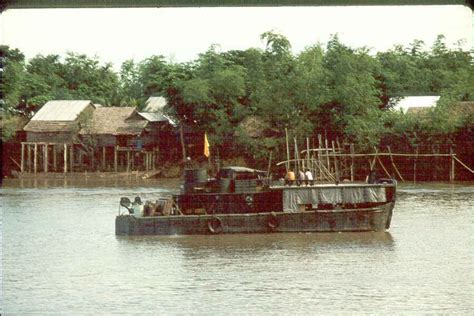 Brownwater Vietnamphotosboats10 Brown Water