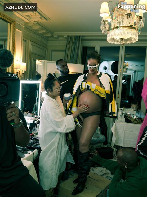 Rihanna Nude Sexy Vogue Magazine Outtakes Revealed Aznude