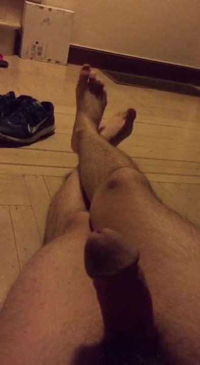 Naked And Wiggling Toes Gay Skinny Porn Xhamster