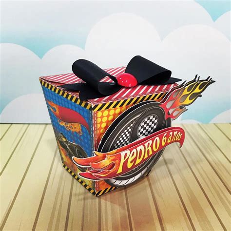 Kit Festa Caixas Pegue E Monte Lembrancinha Hot Wheels