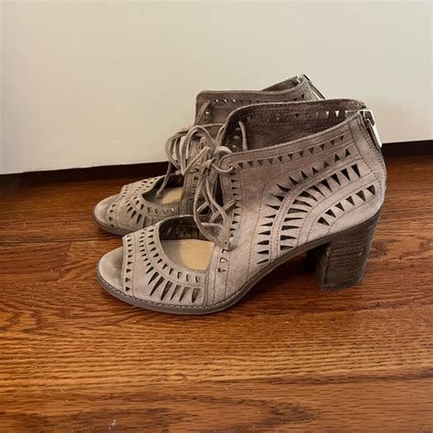 Vince Camuto Shoes Vince Camino Nude Tarita Cup Out Lace Up Sandals Size 9 Poshmark