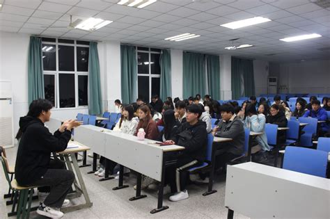 管理学院：召开学生会第五届第二次全体大会 滁州职业技术学院 共青团