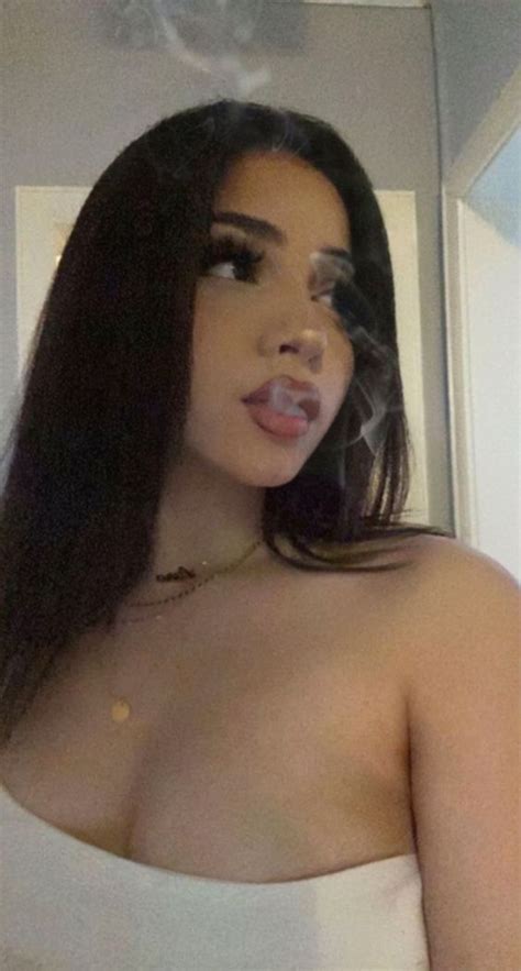 Pin By Lee On Women Latina Makeup Looks Cute Makeup Looks Latina Makeup