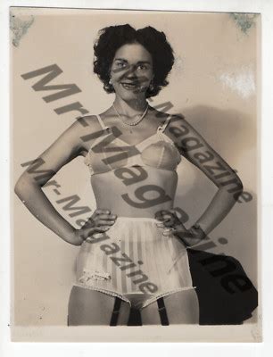 Vintage Risqué Pinup B W 4 x5 Sexy Cheesecake Brunette Pearls Lingerie