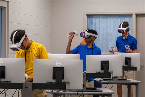 K-12 STEM Outreach Program awards first Augmented Reality/Virtual