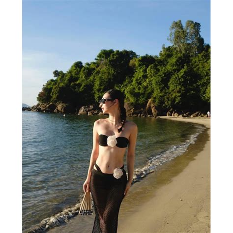 Hàng Sẵn Hoả tốc Bikini 2 mảnh đính hoa Basic MiaBra Shopee Việt Nam