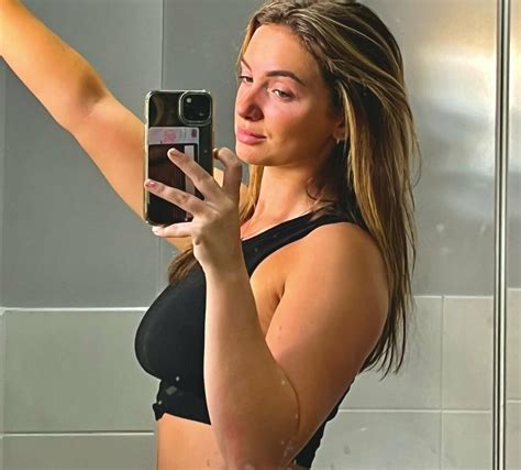 Rosie Bentham Nude Porn Pictures Xxx Photos Sex Images Pictoa