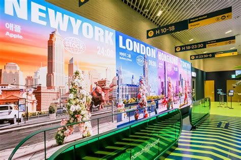 Namuh Stock Airport Pop-Up Transformed Financial Investing into a