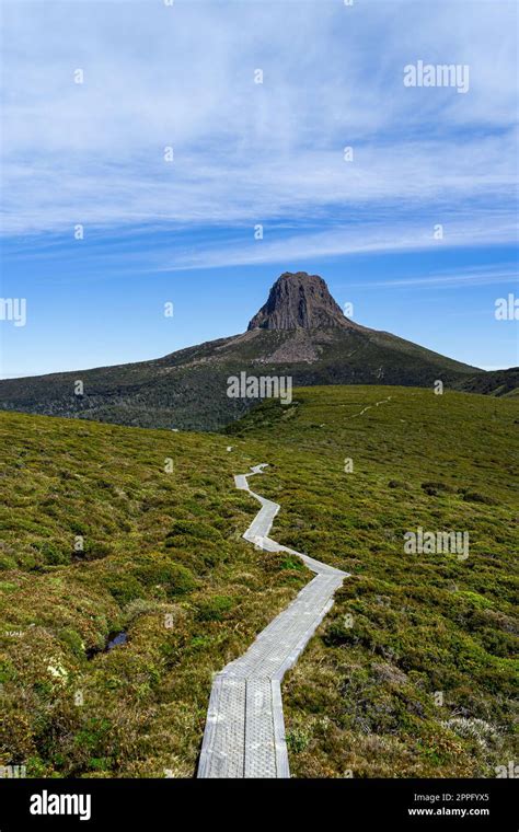 Cradle Mountain Hiking Walk Path In Tasmania Australia Stock Photo Alamy