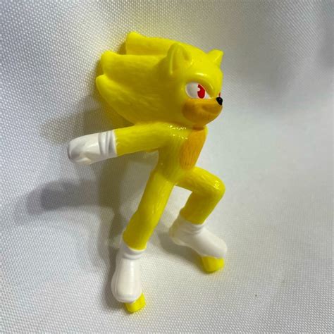 Sega | Toys | Sega Sonic The Hedgehog Yellow 3 Tall Plastic Toy Figure ...