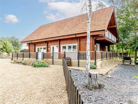 Alpine Lodge In Pentney