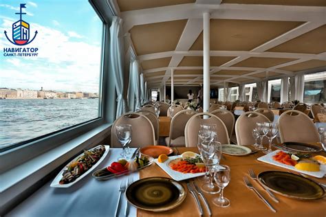 Аренда теплохода Гранд Марин в Санкт-Петербурге
